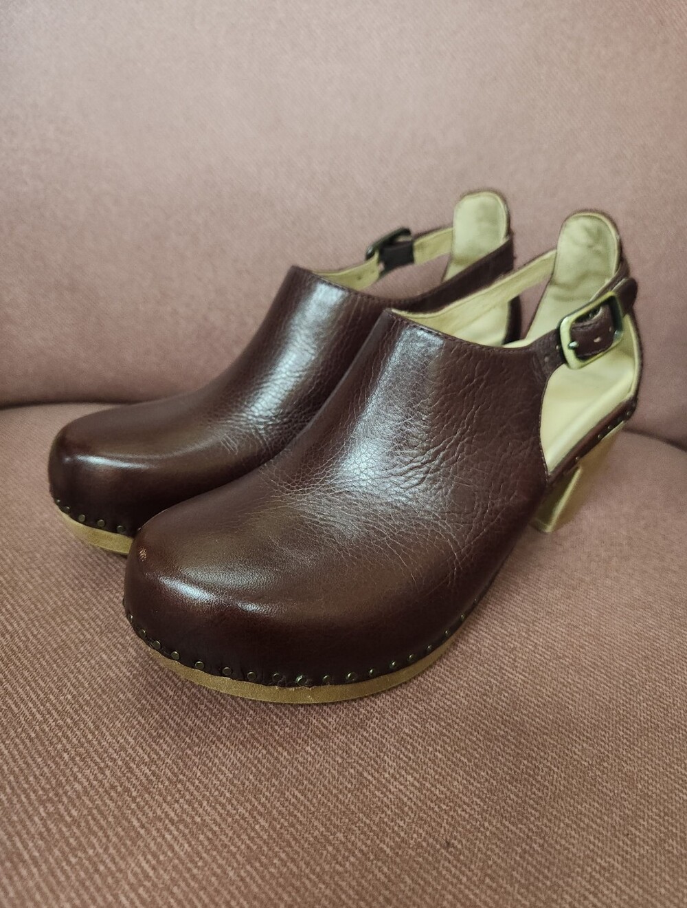 Dansko Sassy Milled Heel Clog Leather Cordovan Women's Size Euro 38 US 7.5-8